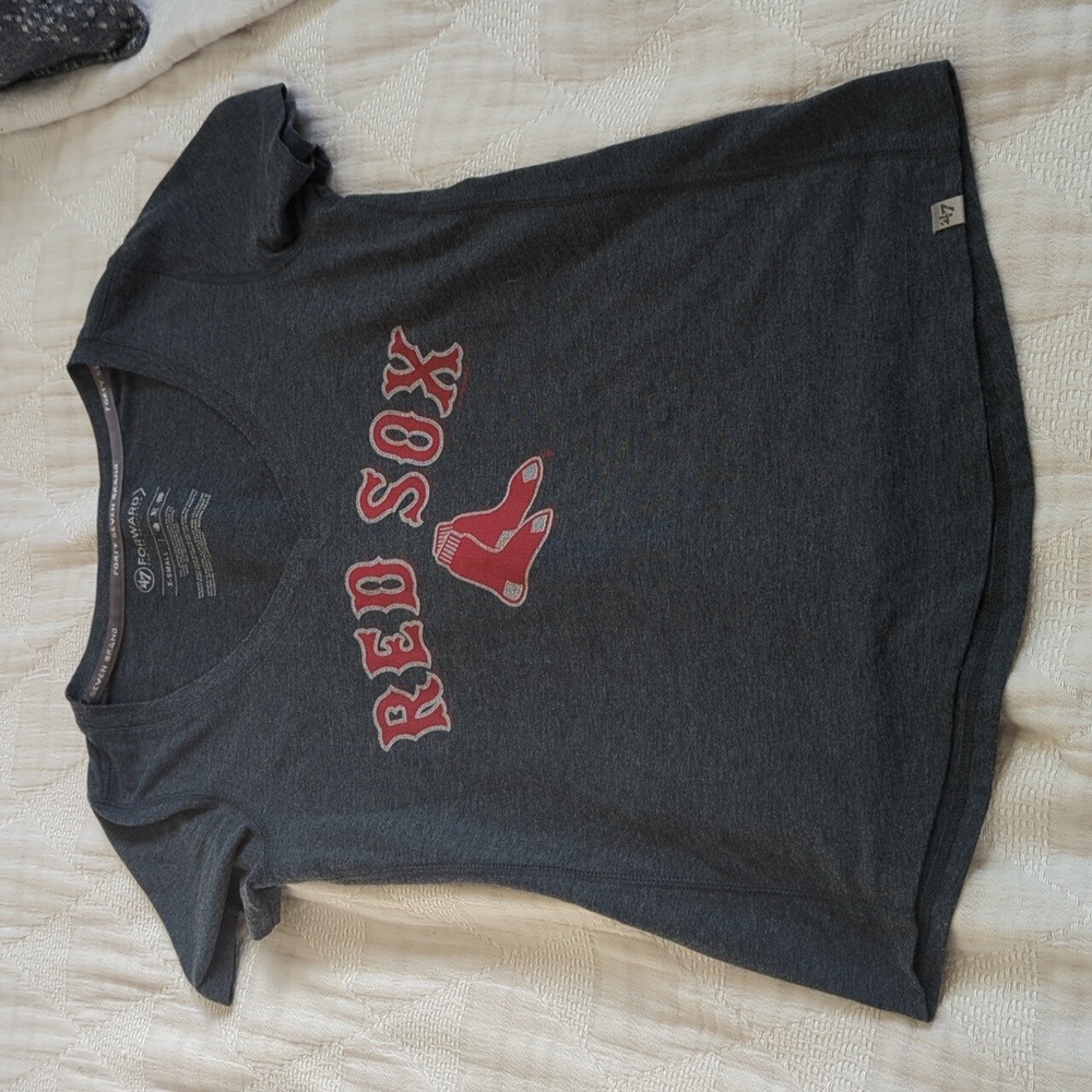 Red Sox V-neck T-shirt